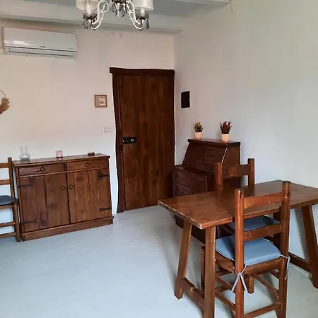 Apartamento La Finestra Su *