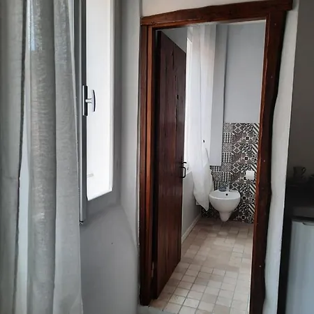 Apartamento La Finestra Su *